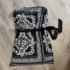 White House Black Market Strapless Black and White Dress